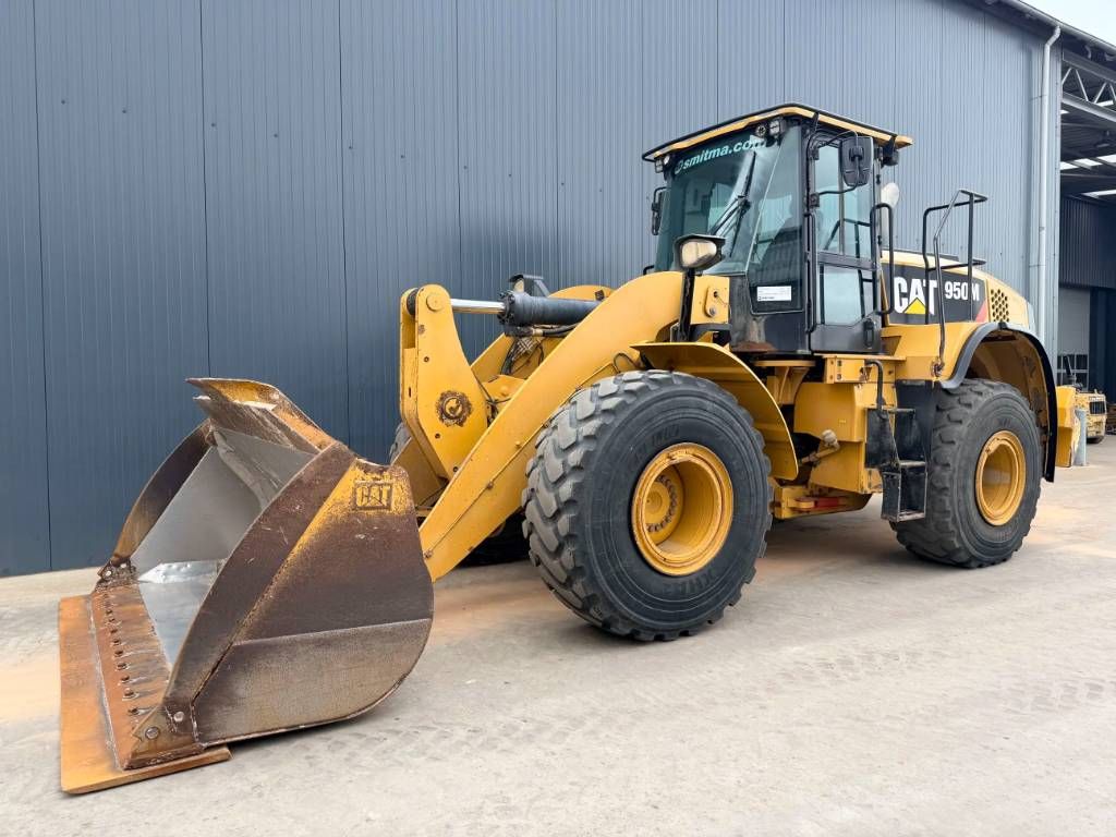 CAT 950M