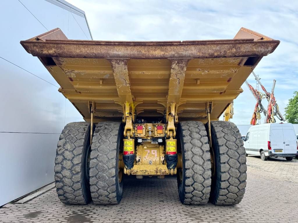 CAT 772G - Automatic Greasing / Body Heating