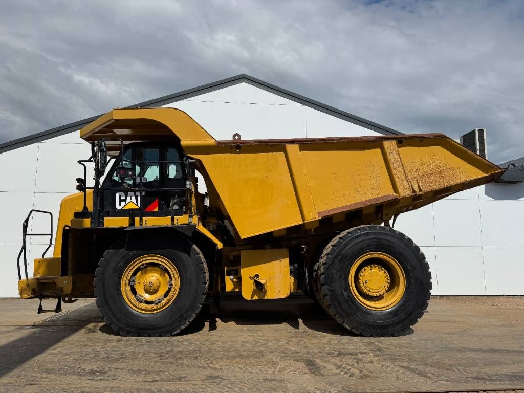 CAT 772G - Automatic Greasing / Body Heating
