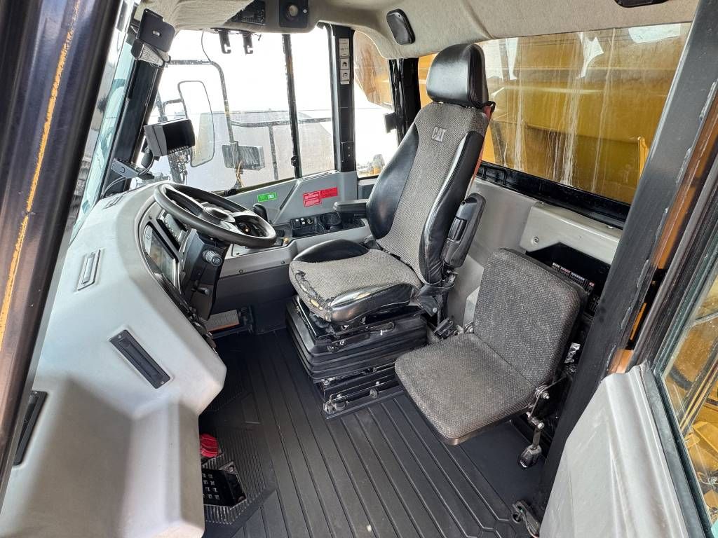 CAT 772G - Automatic Greasing / Body Heating