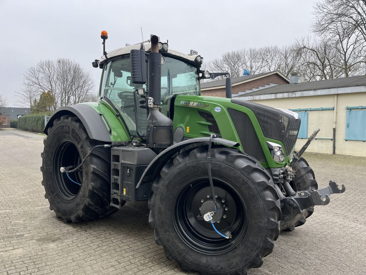 Fendt 828 S4 Profi Plus