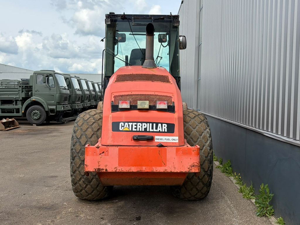 Caterpillar CS74