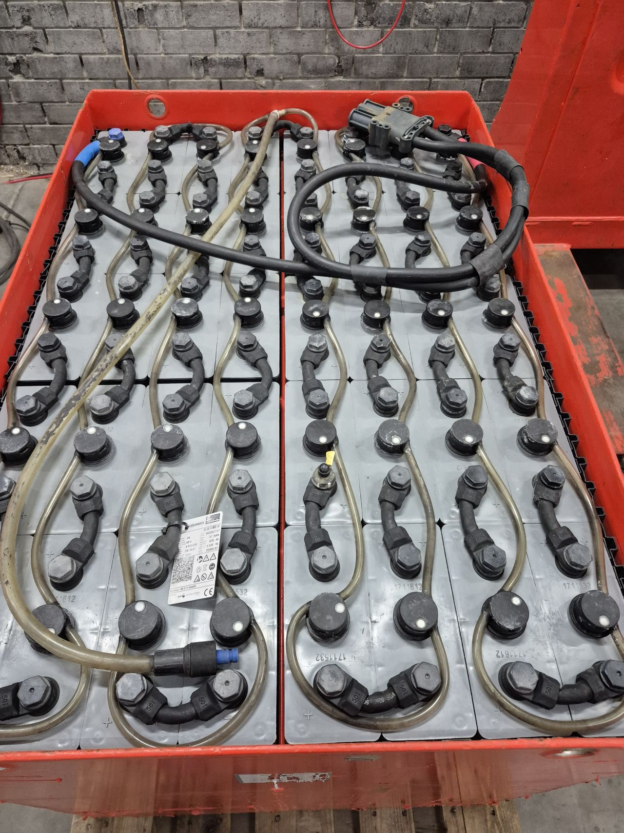 80 volt 4PzS620 tractie accu c5 getest 83% met testrapport.