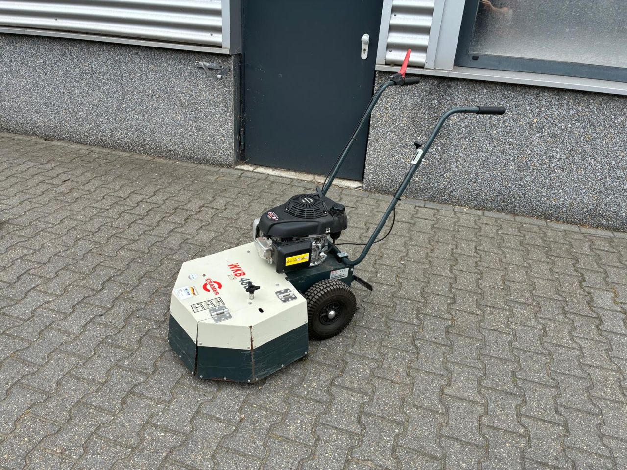 Cramer WKB 480 onkruidborstel machine