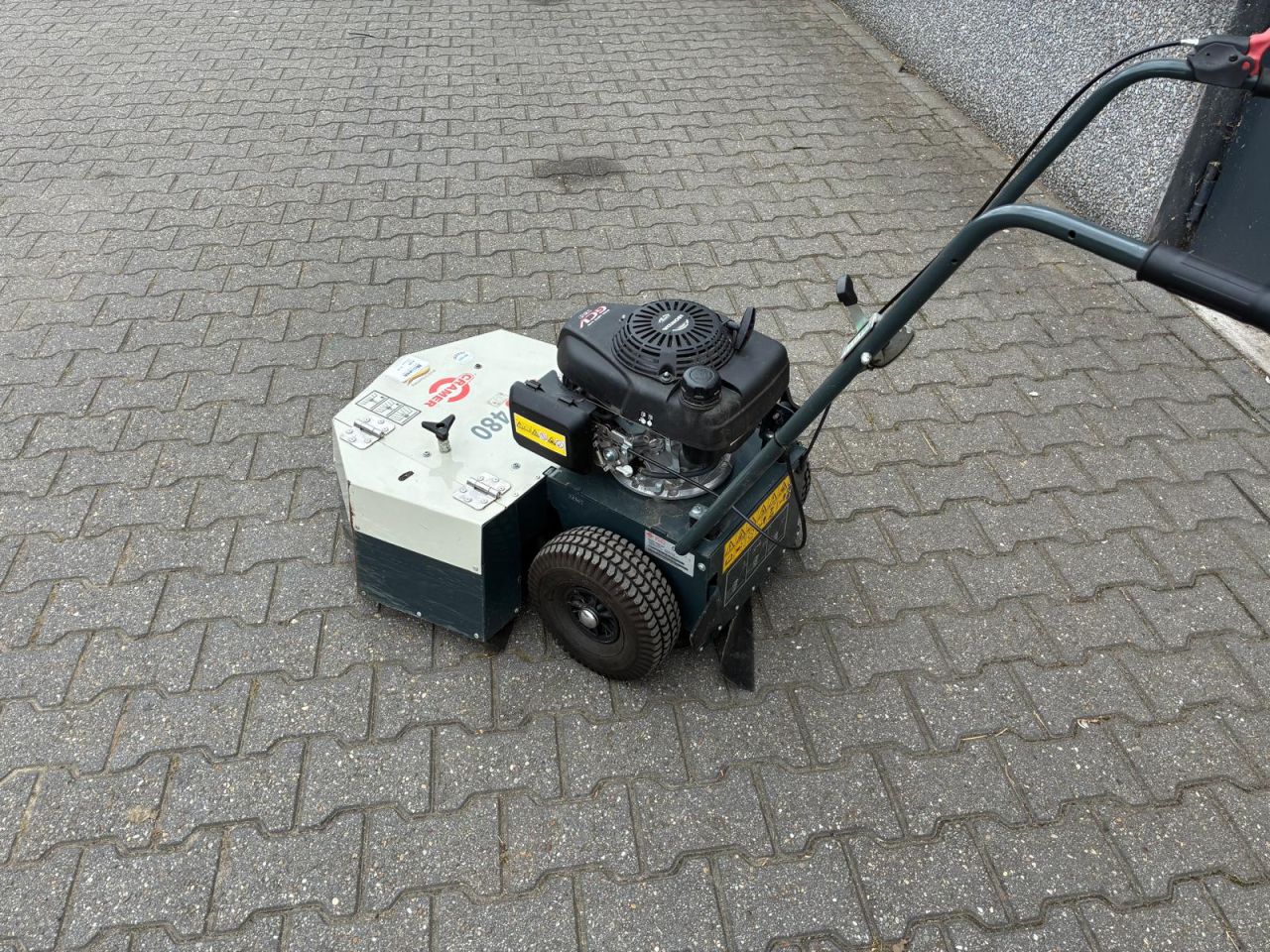 Cramer WKB 480 onkruidborstel machine