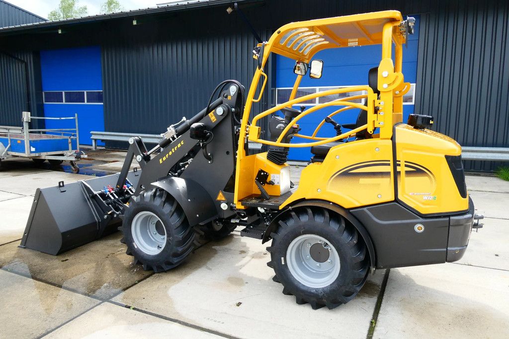 Eurotrac W12S