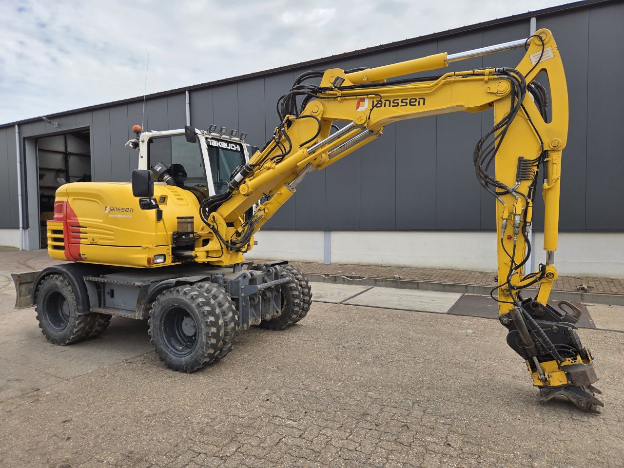 Takeuchi TB295W