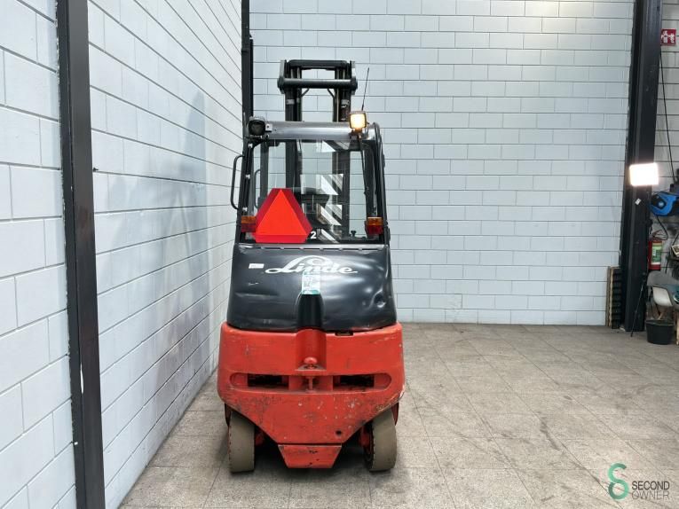 Gabelstapler Elektrisch Linde E30 2002 Triplex