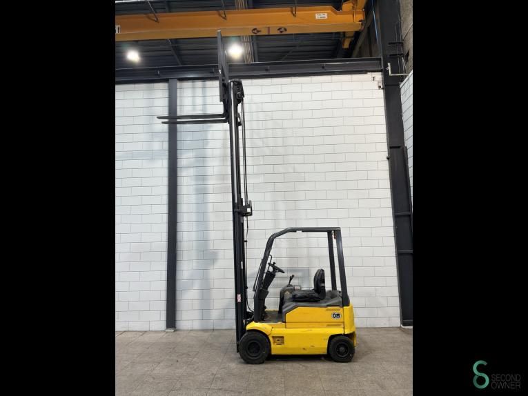 Heftrucks Elektrisch OM EU15 2002