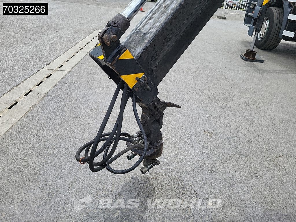 MAN TGA TGA 26.360 6X2 HIAB 166B-2 CL Crane + 20t Hook Steering Axle Euro 3