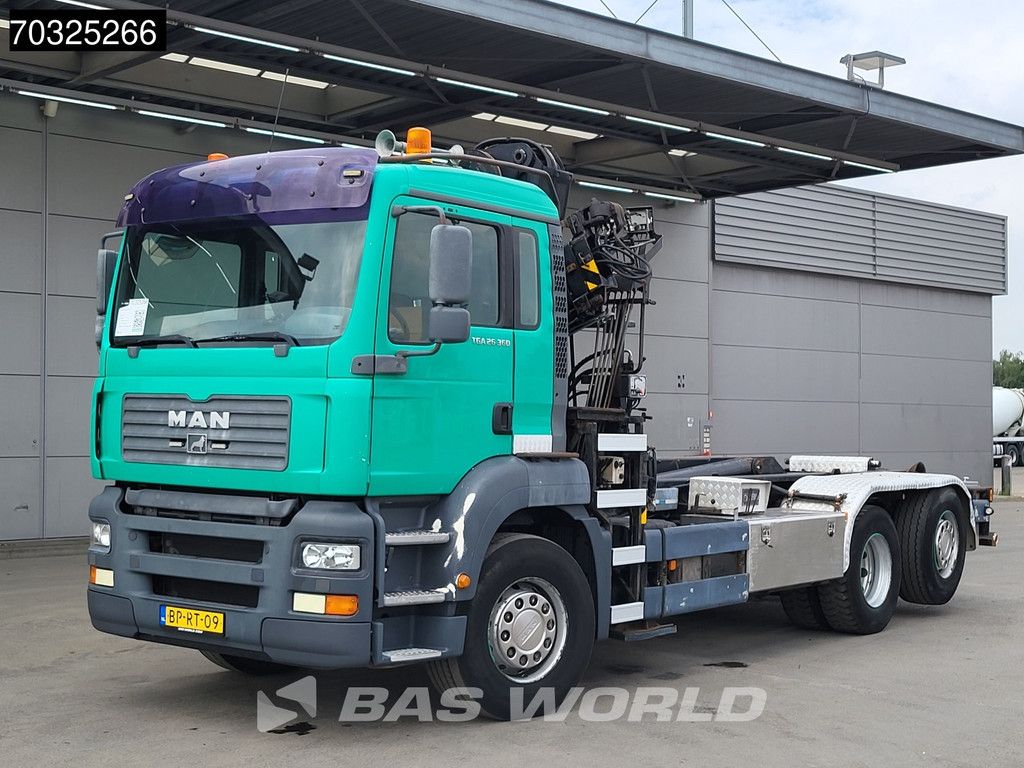MAN TGA TGA 26.360 6X2 HIAB 166B-2 CL Crane + 20t Hook Steering Axle Euro 3