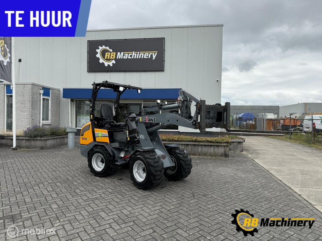 Mini shovel/wiellader te huur Heerenveen