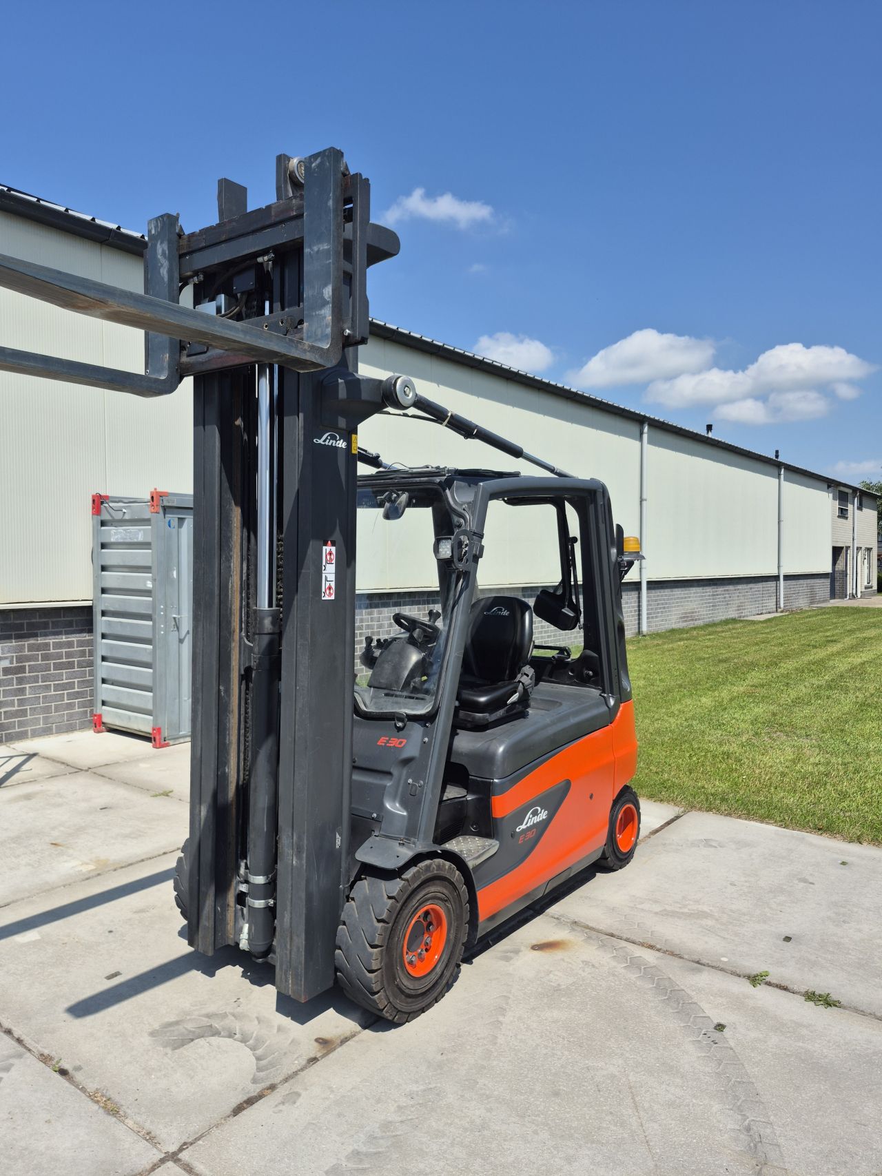 Linde E30L-01 bj 2019 3488 uur triplex sideshift 6.580 mm
