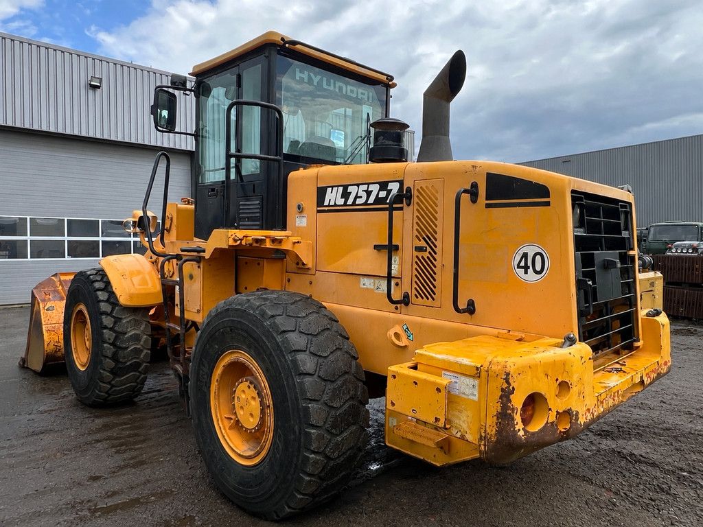 Hyundai HL757-7