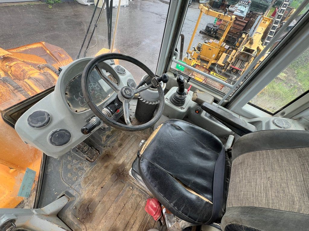 Hyundai HL757-7