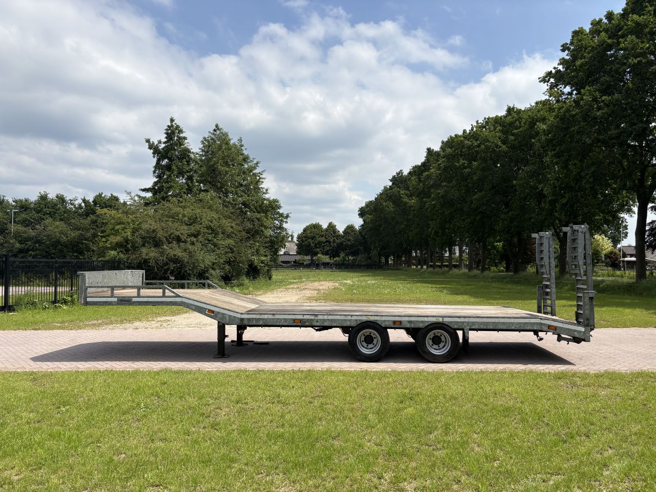 Be oplegger semi dieplader 10 TON Veldhuizen