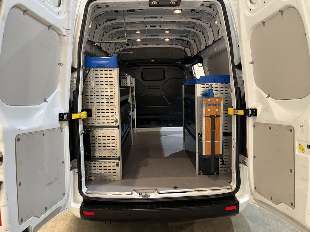 Ford Transit Custom 320 2.0 TDCI L2H2 Trend 170 PK / Euro 6 / Servicebus / Sortimo inrichting / Airco / Cruise Control / PDC / 3-Zits