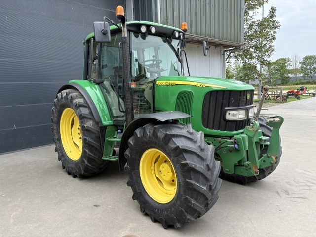 John deere 6420