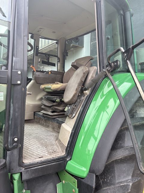 John deere 6420