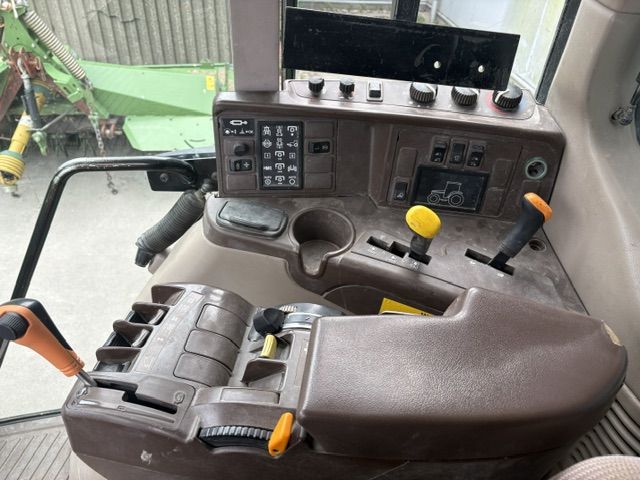 John deere 6420