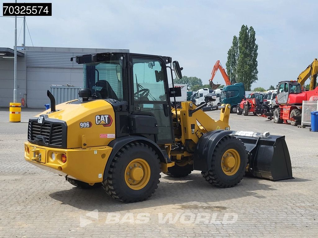 Caterpillar 906 - 14A