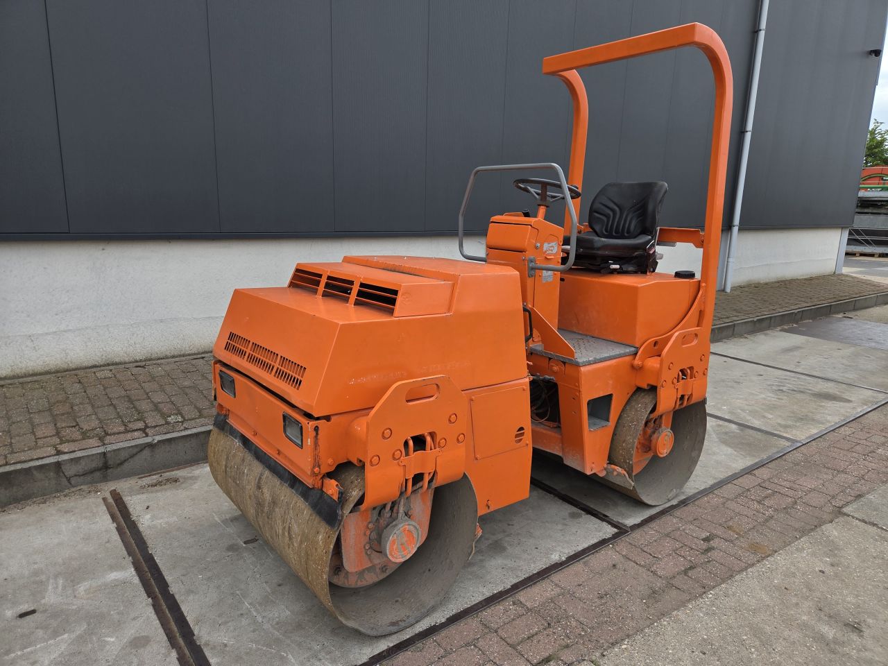 Bomag BW120 AD-3 2700KG
