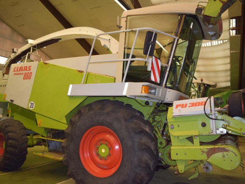 Claas Jaguar 860