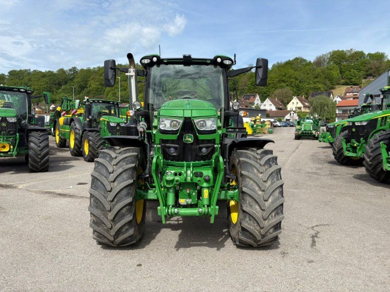 John Deere 6155R