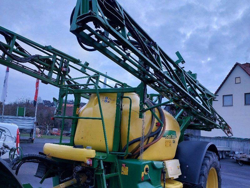 John Deere 740i