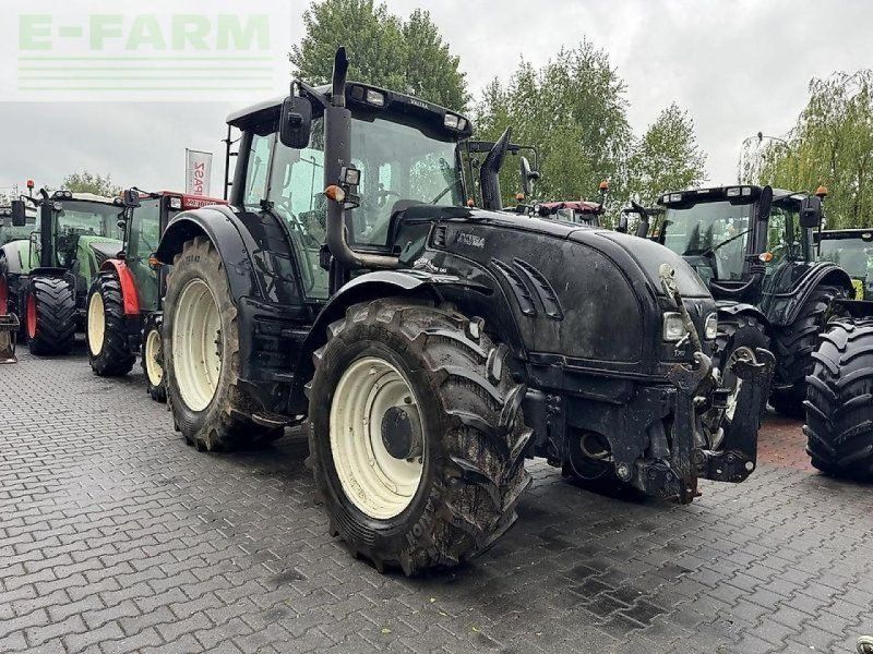 Valtra t202 versu