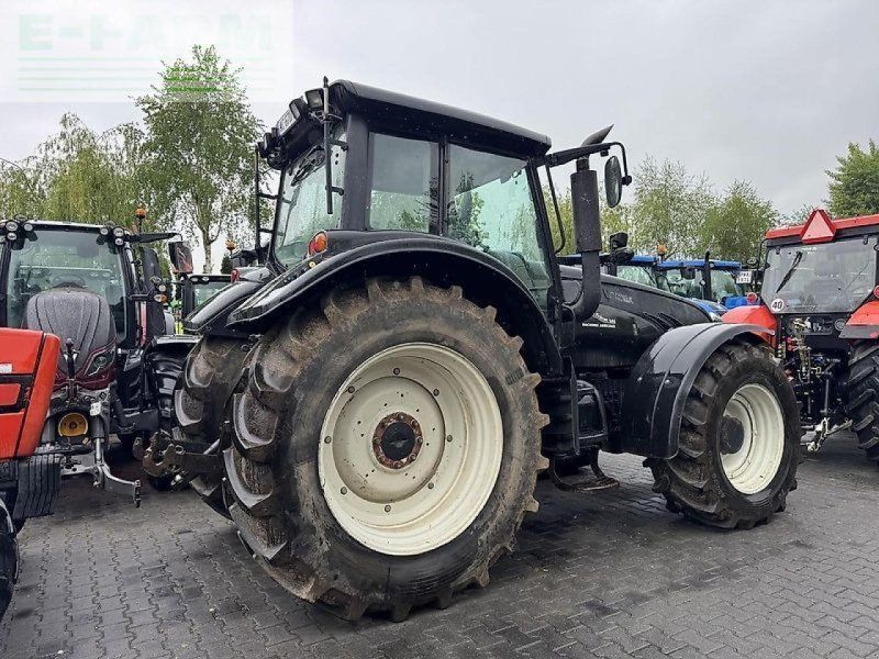 Valtra t202 versu