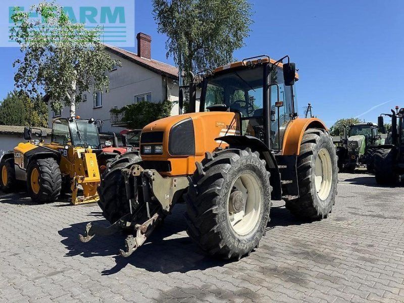 Renault ares 640rz