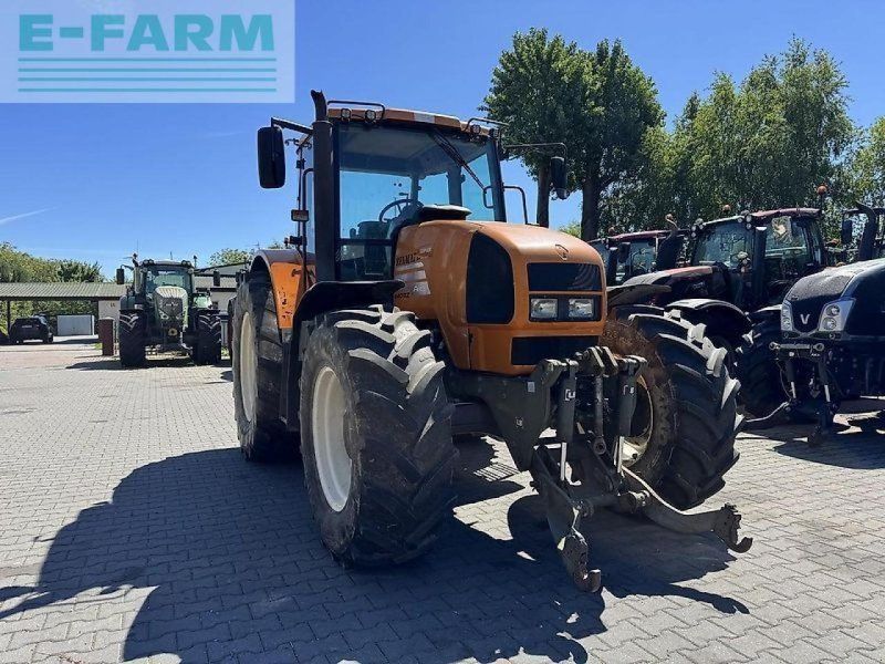 Renault ares 640rz