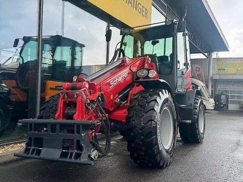 Schäffer 6680 T Teleskopradlader Hoflader Radlader Allrad