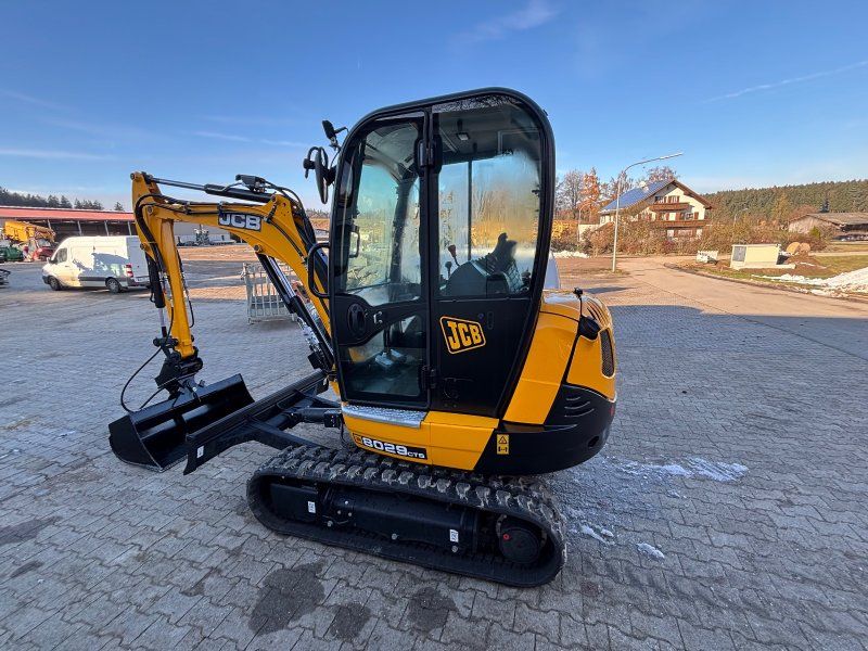 JCB 8029 CTS