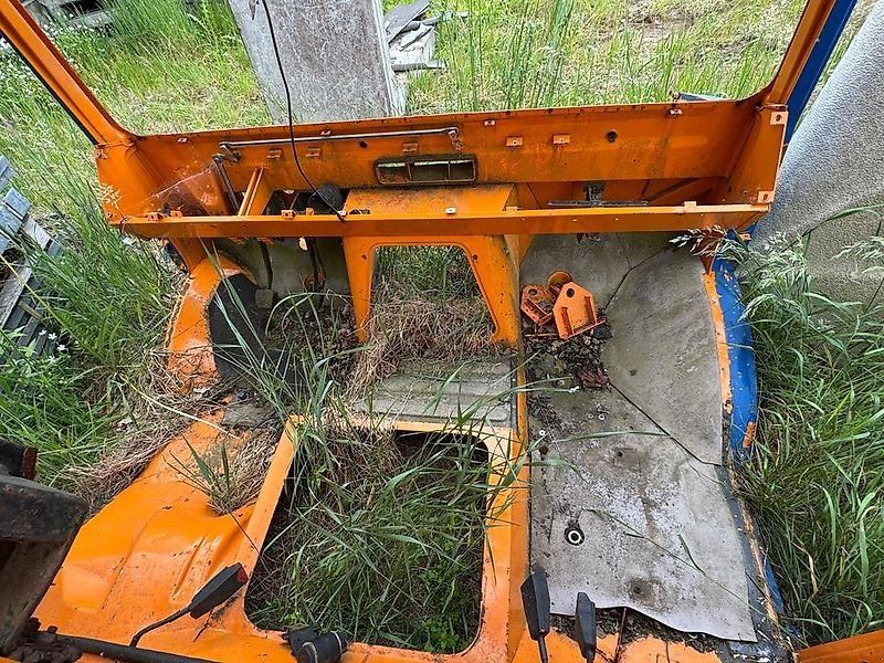 Mercedes-Benz Kabine mit Rost zur Ersatzteilgewinnung