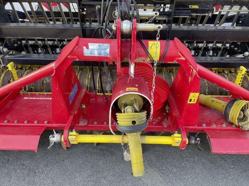Pöttinger LION 300 + VITASEM A 300