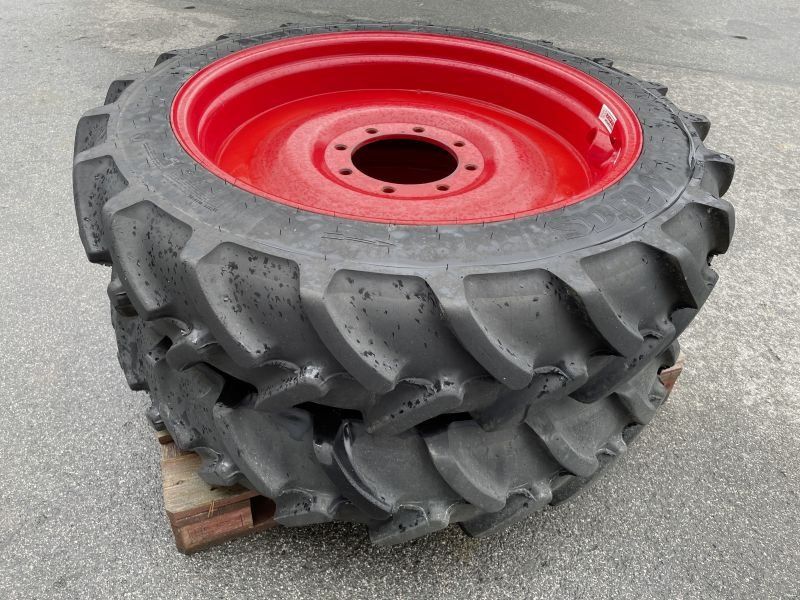 Fendt 270/80R32 MITAS