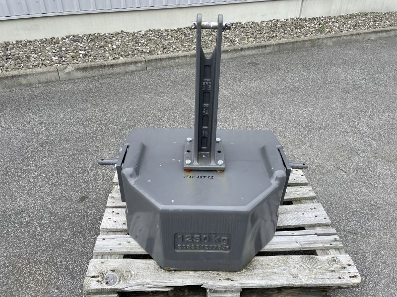 Fendt GEWICHT 1250 KG