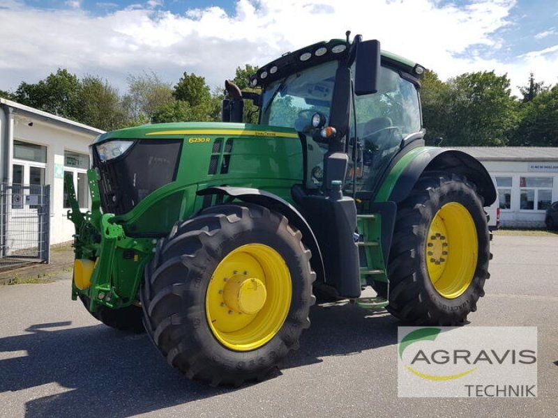 John Deere 6230 R