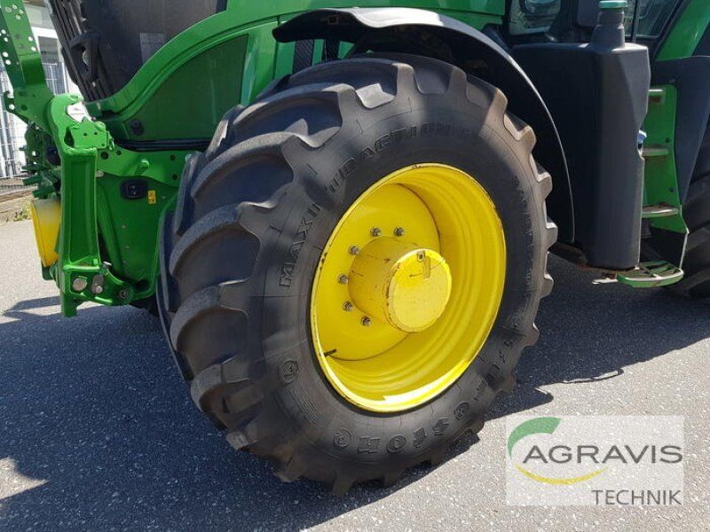 John Deere 6230 R