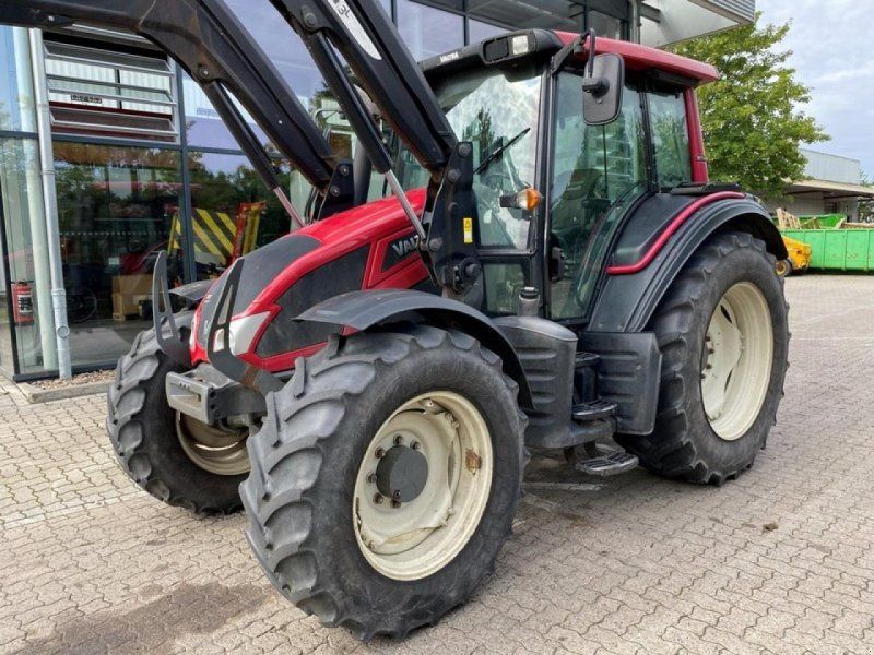 Valtra N 103 REPARATURBEDÜRFTIG