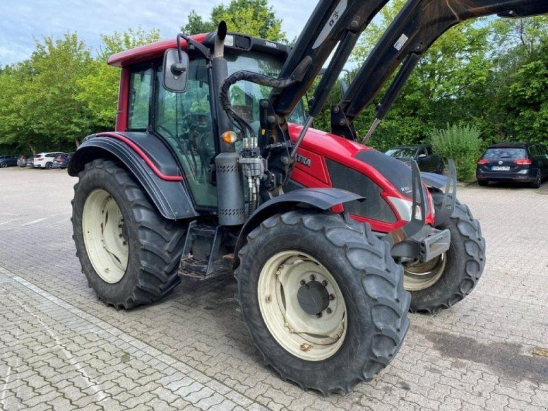 Valtra N 103 REPARATURBEDÜRFTIG