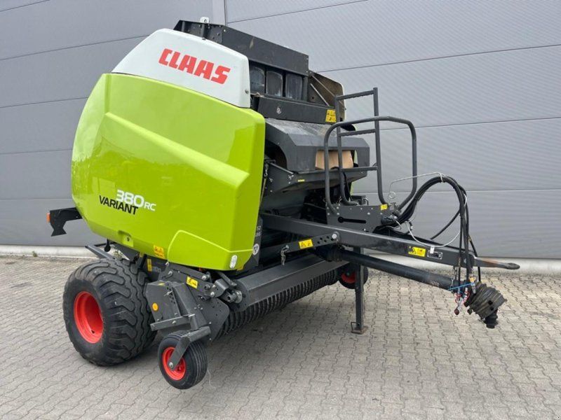 Claas Variant 380 RC