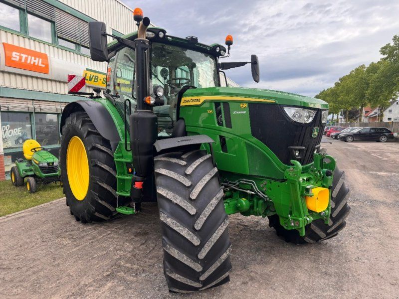 John Deere 6R 195
