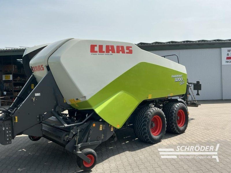 Claas QUADRANT 3200 FC