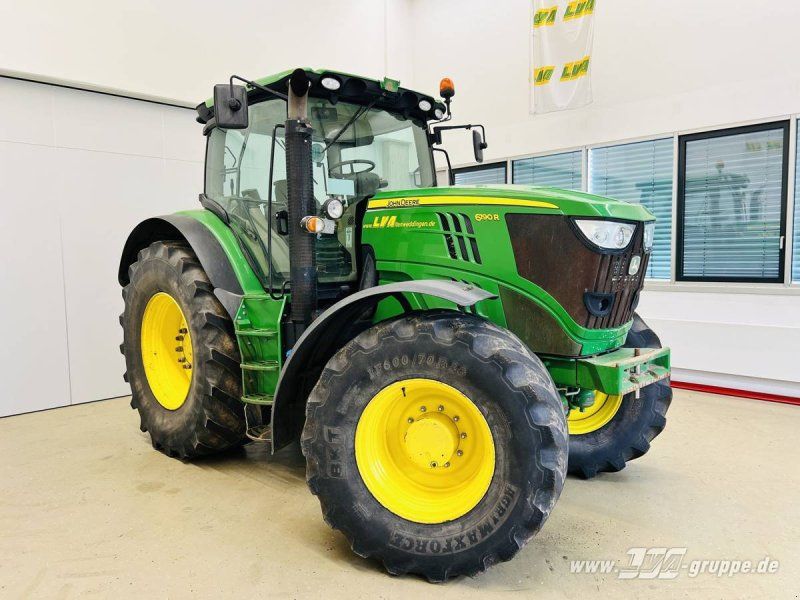 John Deere 6190R