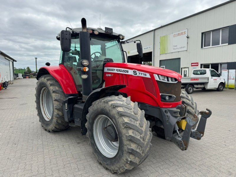 Massey Ferguson 7718 S DynaVT