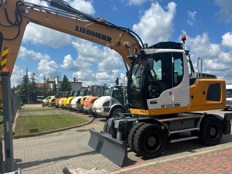 Liebherr 914