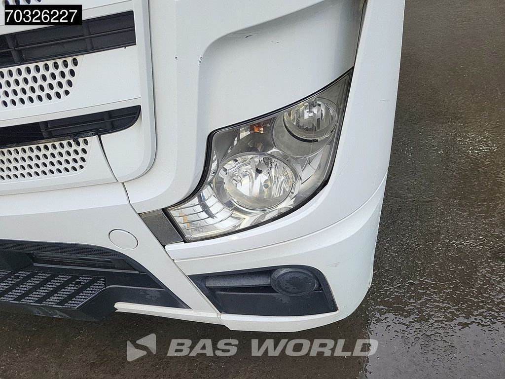 Mercedes Actros 1842 4X2 StreamSpace Mega
